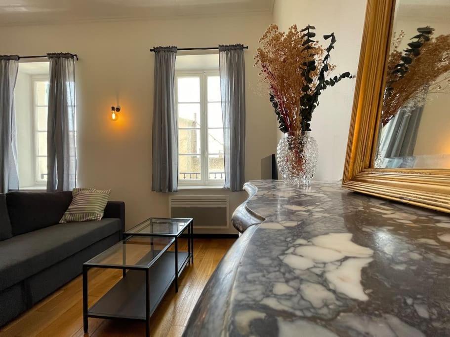 L'Appartement Tomey Avec Parking Каркассонн Екстер'єр фото