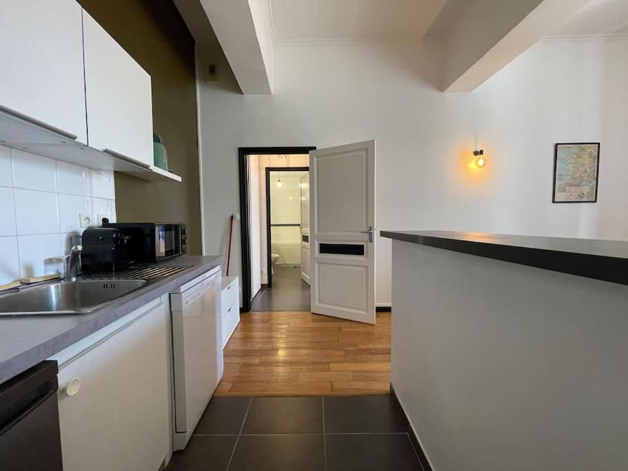 L'Appartement Tomey Avec Parking Каркассонн Екстер'єр фото